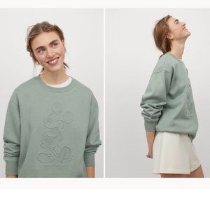 H&M x Disney Sweatshirt Mint Size XL Womens